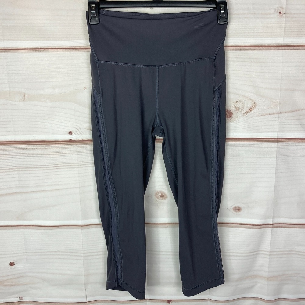 Lululemon  Leggings Womens 10 Wunder Under Crop Hi Rise Gray Awaken Luxtreme 21"
